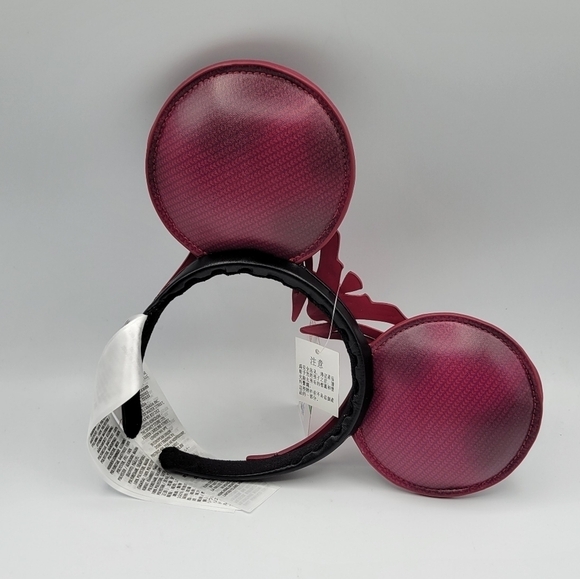 Disney Christmas 2025 Lil Rin Rin Plush Badge Red New